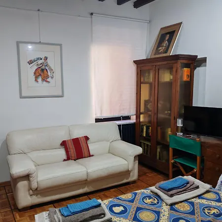 Apartment Borgo Colonne *